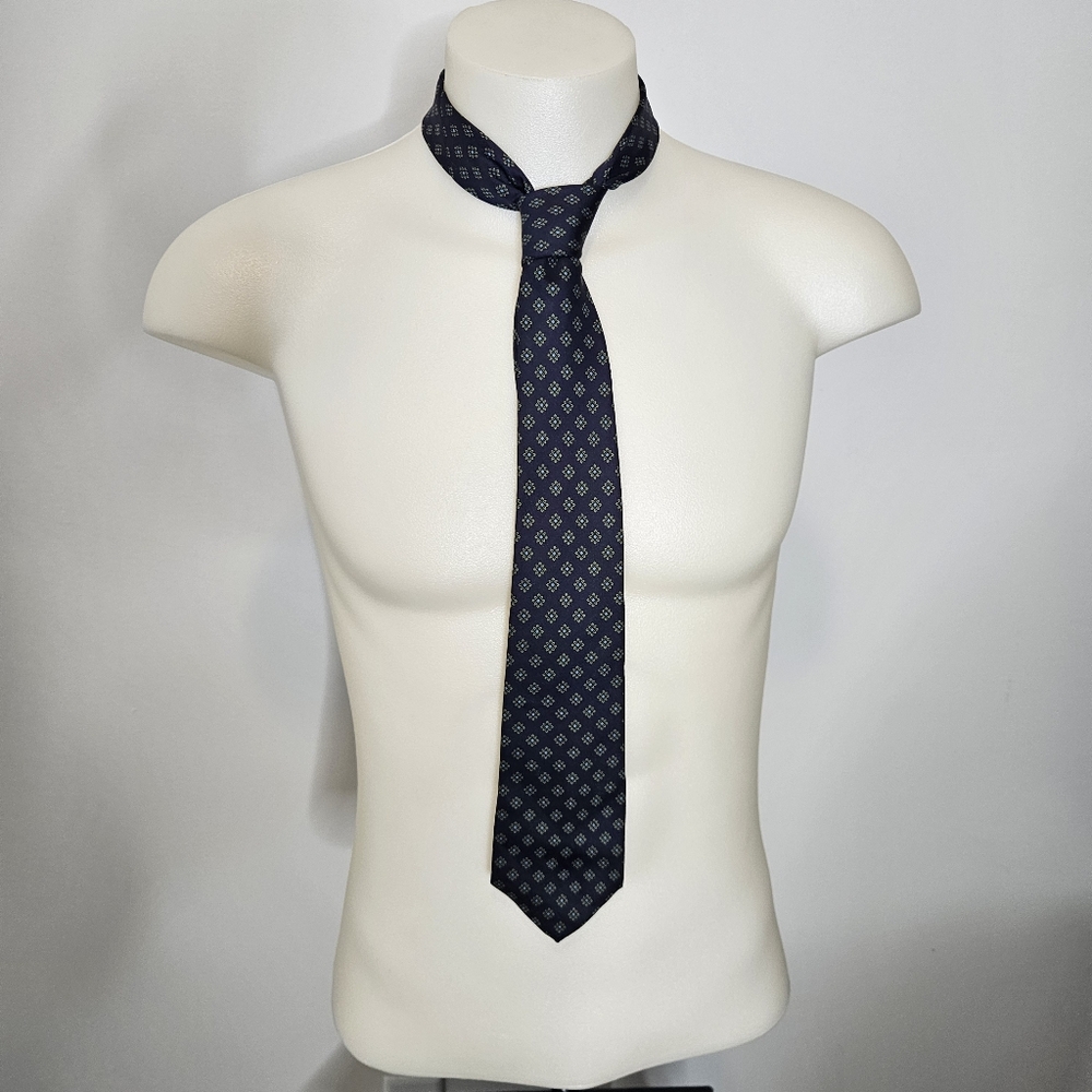 Brooks Brothers Makers100% Silk Tie Vtg 80's Navy Blue With Foulard Pattern